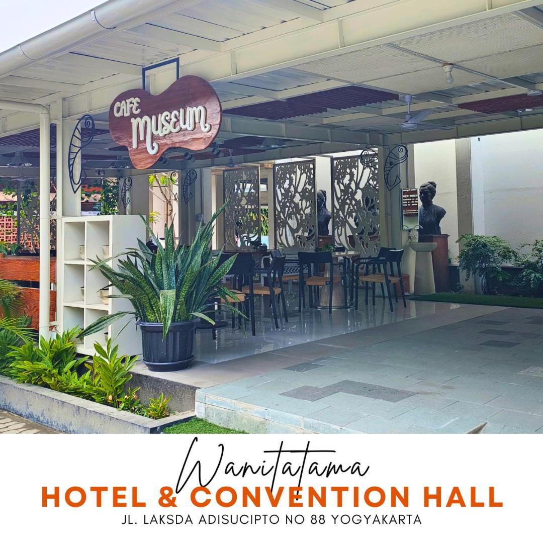 Wanitatama Hotel & Convention Hall Pakualaman Kültér fotó